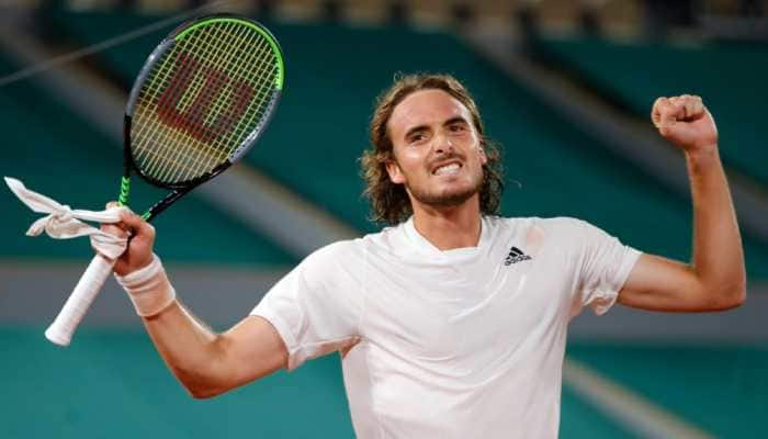 No. 5 seed Stefanos Tsitsipas celebrates his straight sets win over world No. 2 Daniil Medvedev in French Open 2021 quarterfinals in Paris. (Photo: Reuters)