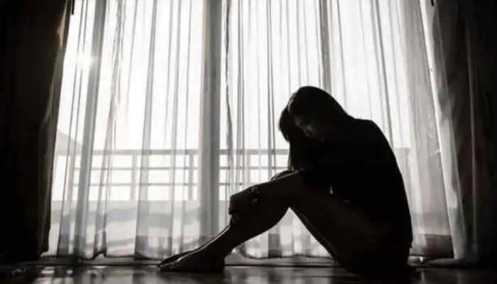 ‘Girls talk to boys on phones and then run away with them’, says UP Women's Commission member