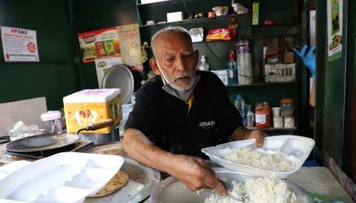 Baba Ka Dhaba owner Kanta Prasad attempts suicide, admitted to Delhi's Safdarjung hospital