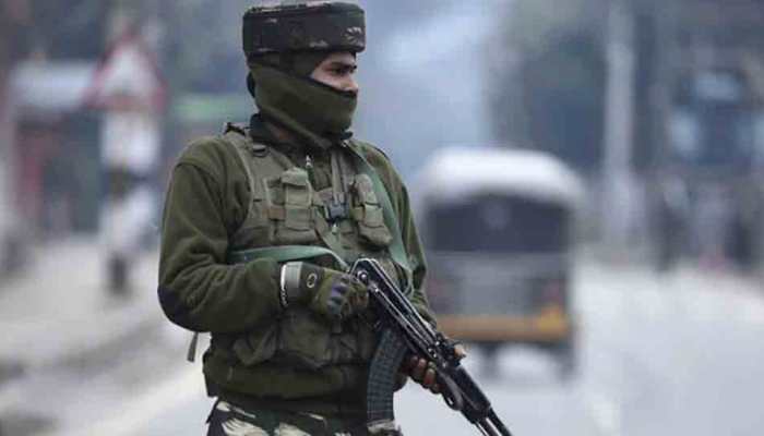 Terrorists shoot at man in Jammu and Kashmir&#039;s Anantnag