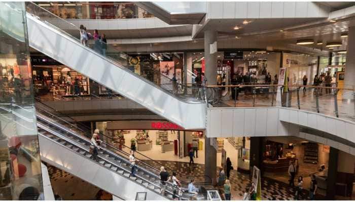 COVID-19: Gurugram mall offers heavy discounts to vaccinated customers