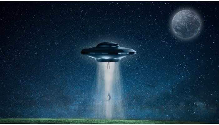 British woman falls in love with alien, says waiting for her next date |  viral News | Zee News