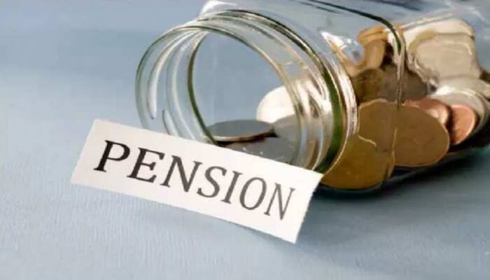 7th Pay Commission: 60 lakh pensioners to get pension slips via WhatsApp, email