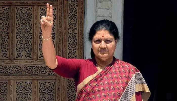 VK Sasikala, close aide of former Tamil Nadu CM J Jayalalithaa, booked for threatening AIADMK leader