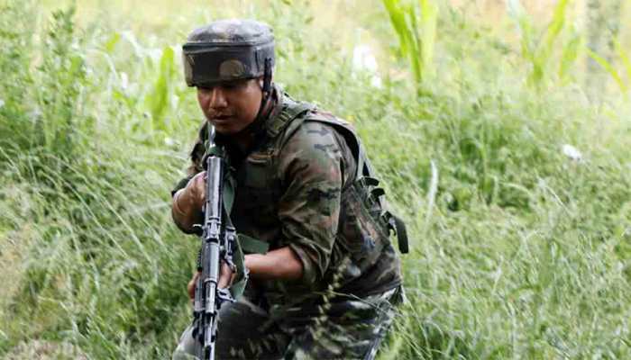 5 Lashkar terrorists, Army jawan killed in encounter in J&amp;K's Pulwama