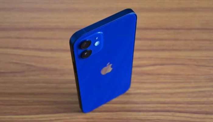 Now you can buy Apple iPhones at LG stores