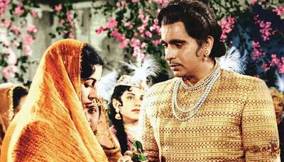 'Mughal-e-Azam' of Kashmiris aka Dilip Kumar bids adieu!