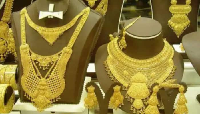 Gold Price Today, 8 July 2021: Gold dips by Rs 200, selling Rs 8,500 cheaper from record highs