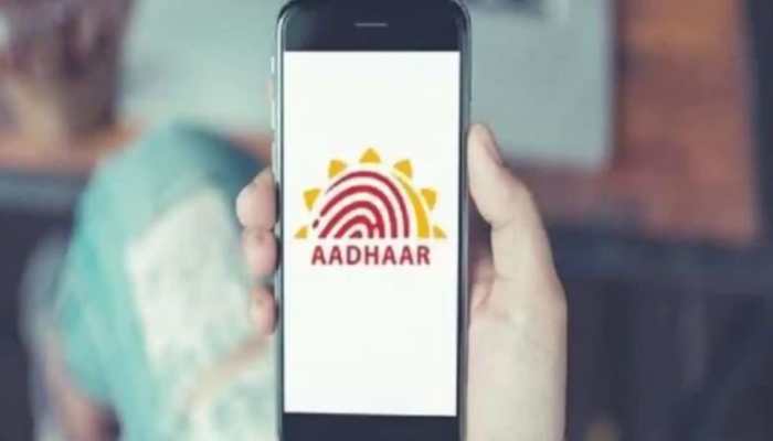 Aadhaar Card Update: Now you can avail Aadhaar Services via SMS. Check details