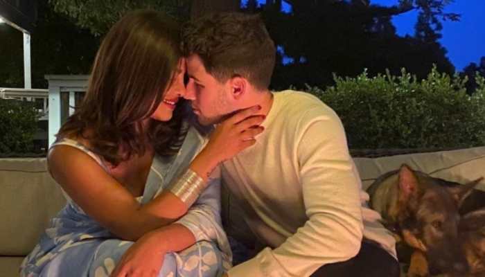 Nick Jonas shares adorable throwback pic of his &#039;desi girl&#039; Priyanka Chopra on her birthday!