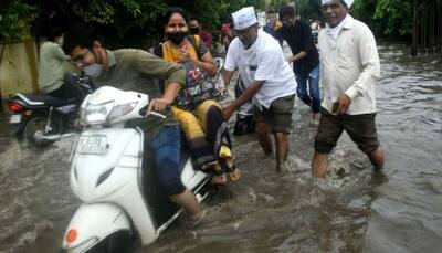 Heavy rains expected, IMD issues 'red alert' for Mumbai for next 24 hours
