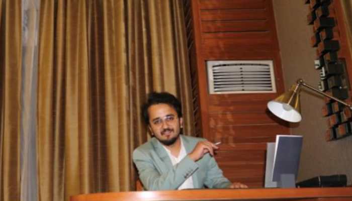 Akhil Poddar - charismatic and Energetic than many other modern entrepreneurs considering Akhil Poddar - charismatic and Energetic than many other modern entrepreneurs considering