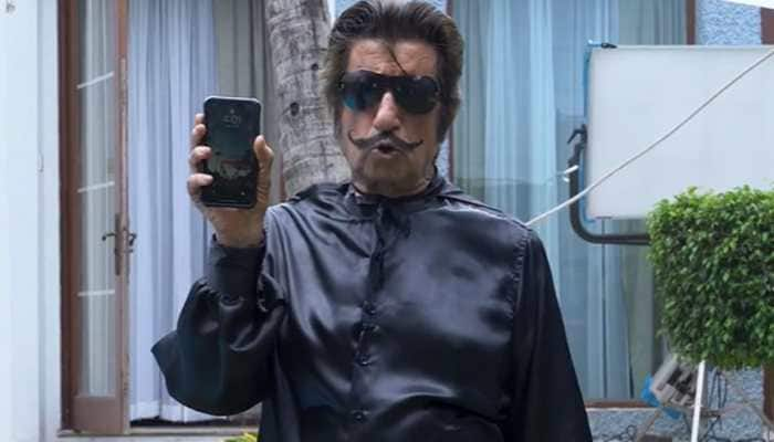 Shakti Kapoor back as Crime-Master Gogo, Karisma Kapoor says &#039;hide your valuables&#039; - Watch