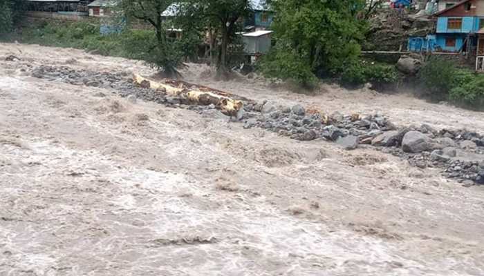 'Govt monitoring situation in J&amp;K's Kishtwar', says PM Modi as death toll rises to 7
