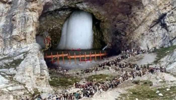 Cloudburst hits Amarnath cave in J&amp;K after Kishtwar, Ladakh