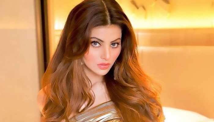 Urvashi Rautela to make Tamil debut in Rs 200 cr film, gets video message from Thalaiva Rajinikanth&#039;s wife Latha Rajinikanth - Watch