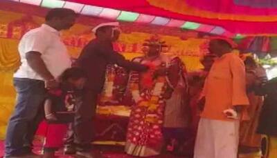 Muslim man marries off adopted Hindu daughter to Hindu boy as per Vedic traditions