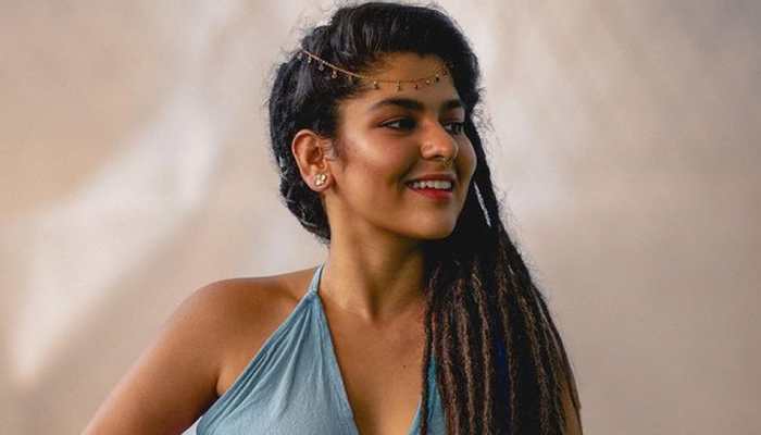Taarak Mehta's Sonu aka Nidhi Bhanushali's bold photoshoot makes fans ask 'Ye Tappu Ne Sikhaya Hoga'