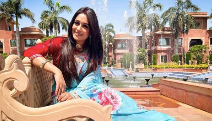 Sasural Simar Ka actress Dipika Kakar turns 35 - Check out her best DESI looks!