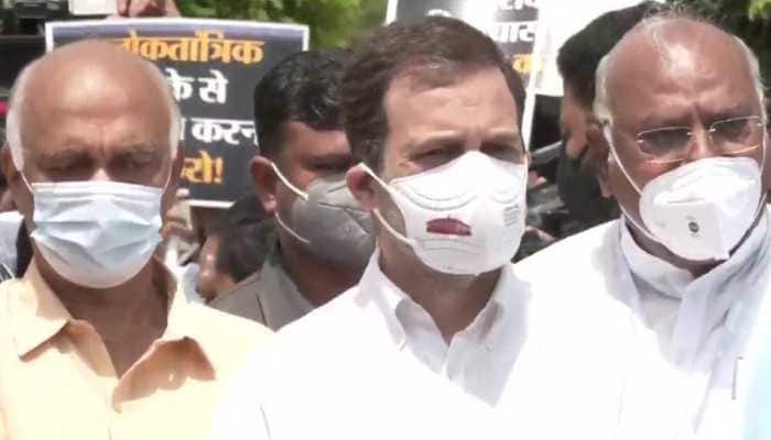 &#039;Murder of democracy&#039;, yells Rahul Gandhi as Parliament monsoon session ends abruptly, opposition leaders stage protest