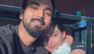 Anushka Ranjan treats fans with an unseen picture of Athiya Shetty and her rumoured boyfriend KL Rahul! 