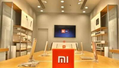 Xiaomi launches Mi 100W Wireless Charging Stand that can fully charge phone in 28 minutes 