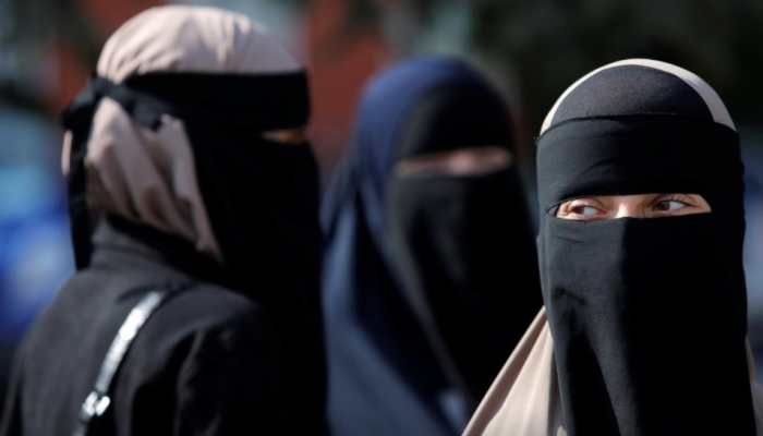 Women expected to wear hijab but not burqa, says Taliban Women expected to wear hijab but not burqa, says Taliban