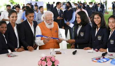 PM Narendra Modi tells Kapil Dev: You are constant source of inspiration for all sports lovers