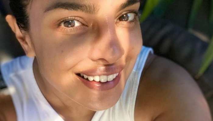 Priyanka Chopra aces no make-up look like a pro, here’s a PROOF- See Pic!