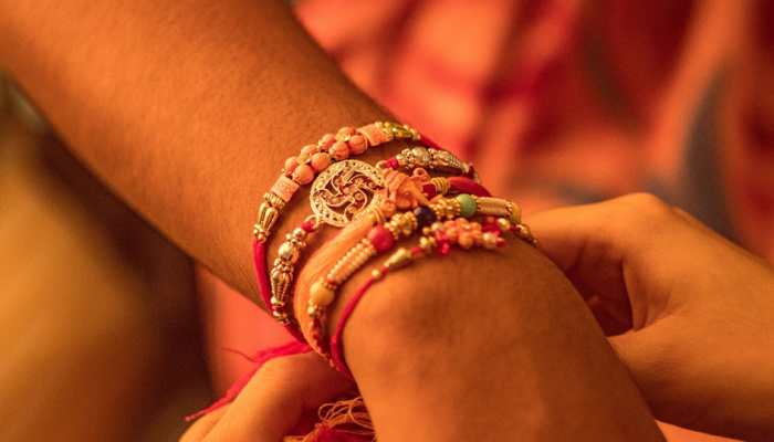 Sort your Rakshabandhan gifting woes with this guide