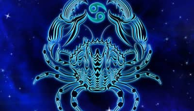 Horoscope for August 26 by Astro Sundeep Kochar: Focus on your appearance Cancerians, confess your feelings Scorpions