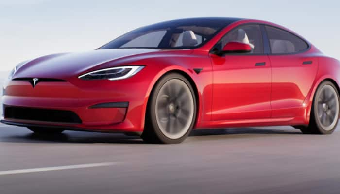 Shocking! Tesla Model S Plaid crashes during tests: Report