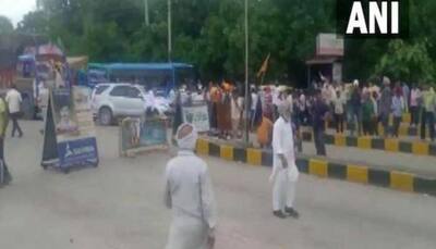 Farmers in Haryana block highways after police's lathicharge near Karnal injures 10 