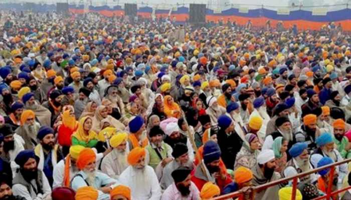 Sikh bodies oppose SGPC’s decision of printing ‘saroop’ of Guru Granth Sahib abroad