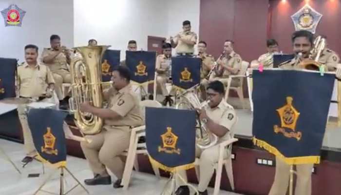 Mumbai Police band&#039;s Money Heist theme song &#039;Bella Ciao&#039; rendition is winning the internet - Watch