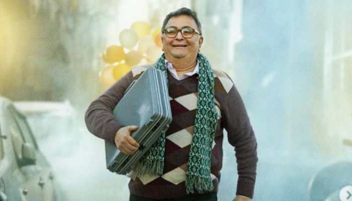 'Sharmaji Namkeen' makers release first poster of Rishi Kapoor's last film