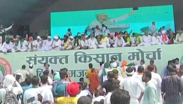 Farmers hold biggest &#039;Kisan Mahapanchayat&#039; in nine months, kick-off &#039;Mission UP&#039;