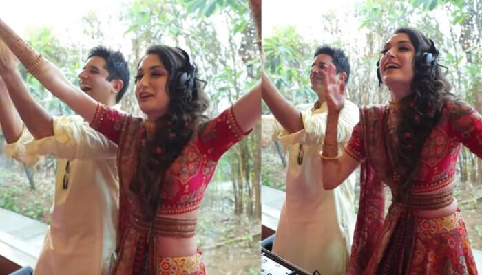 Mehndi Mastaan Di Video Song from Sarkar Peer Nigahe Wali | Deepak Maan | Punjabi  Video Songs | Video Song : Hungama