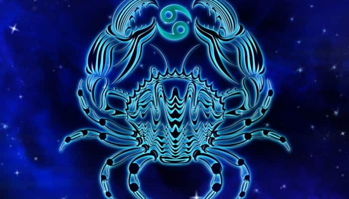 Horoscope for September 8 by Astro Sundeep Kochar: Someone special might enter your life Cancerians, you will hustle Pisceans