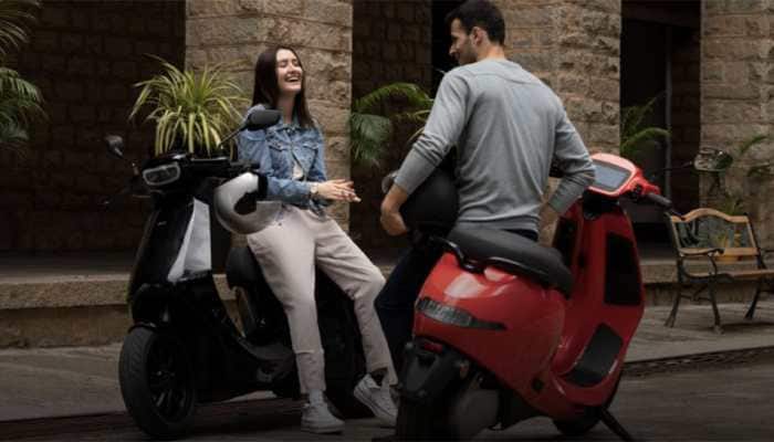 Ola S1, S1 Pro electric scooter online sale postponed due to technical glitch: Check out new date and timings