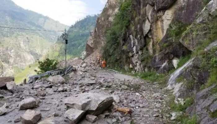 Warning for tourists! 22 link roads, 3 Highways blocked in Himachal Pradesh