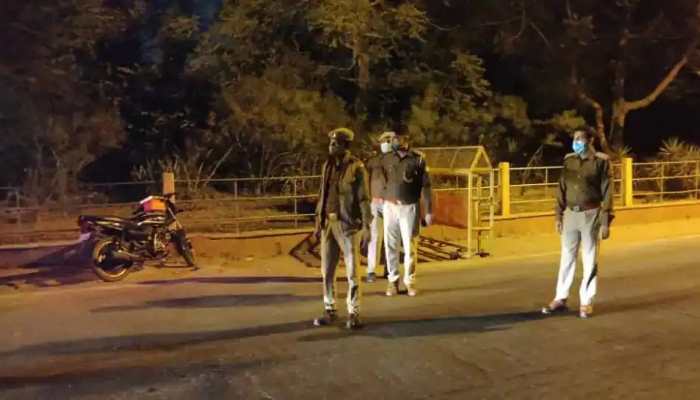 Ghaziabad cop beats up shopkeeper, demands Rs 50,000 bribe per month, suspended