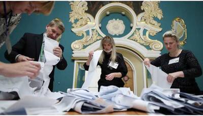 Russia election: Early results show Vladimir Putin's party leads