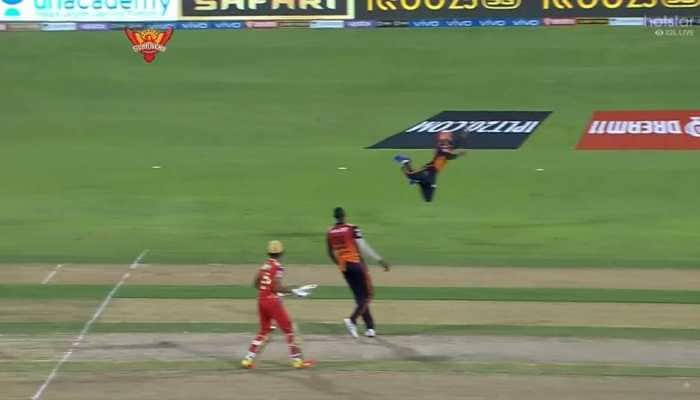 IPL 2021 SRH vs PBKS: &#039;Super sub&#039; Jagadeesha Suchith stuns Deepak Hooda with one-handed stunner - watch video
