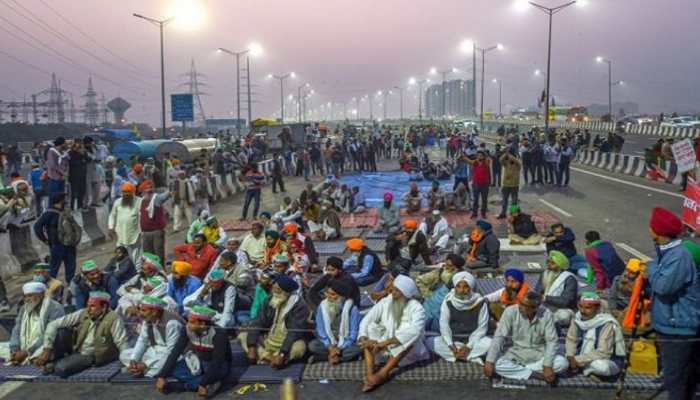 Bharat Bandh today: Traffic movement closed from UP towards Delhi's Ghazipur due to farmers' protest