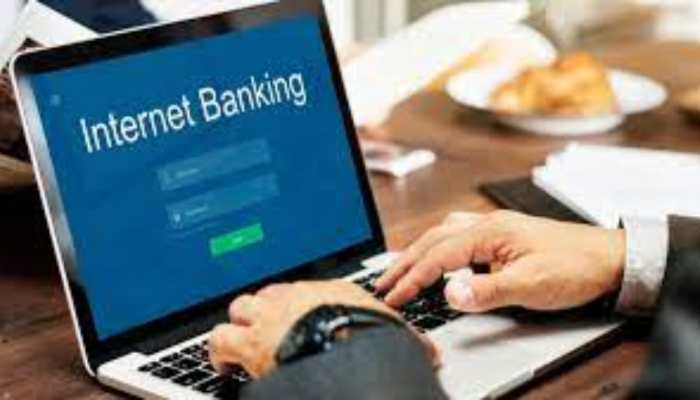 ICICI Bank, SBI customers face digital outage in using internet banking