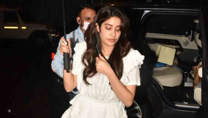 Janhvi Kapoor looks like a dream in THIS white outfit on dinner outing, check photos