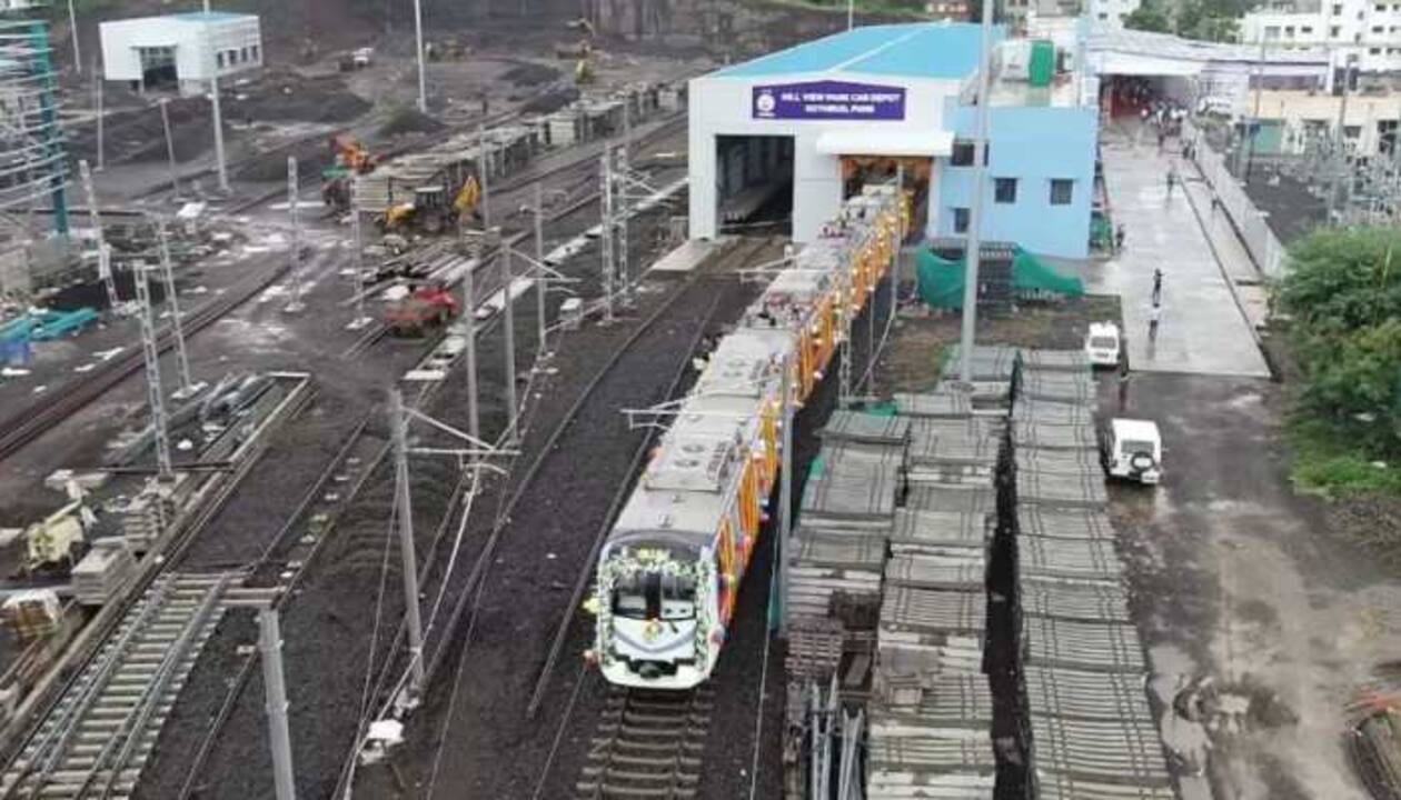 Maha Metro Rail Recruitment 2021: Bumper vacancies announced, salary up to  Rs 2.60 lakh | Jobs Career News | Zee News