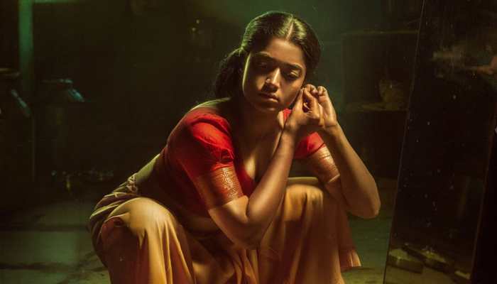 South actress Rashmika Mandanna&#039;s first look from Allu Arjun starrer &#039;Pushpa&#039; unveiled