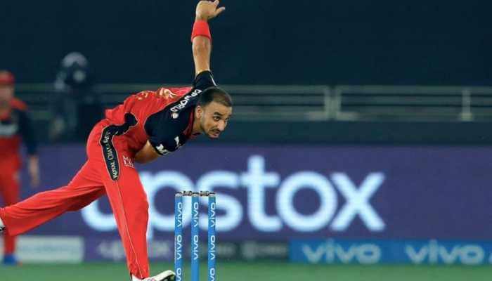 IPL 2021 Purple Cap holder Harshal Patel of Royal Challengers Bangalore bowls against Rajasthan in their match in Dubai. (Photo: BCCI/IPL)